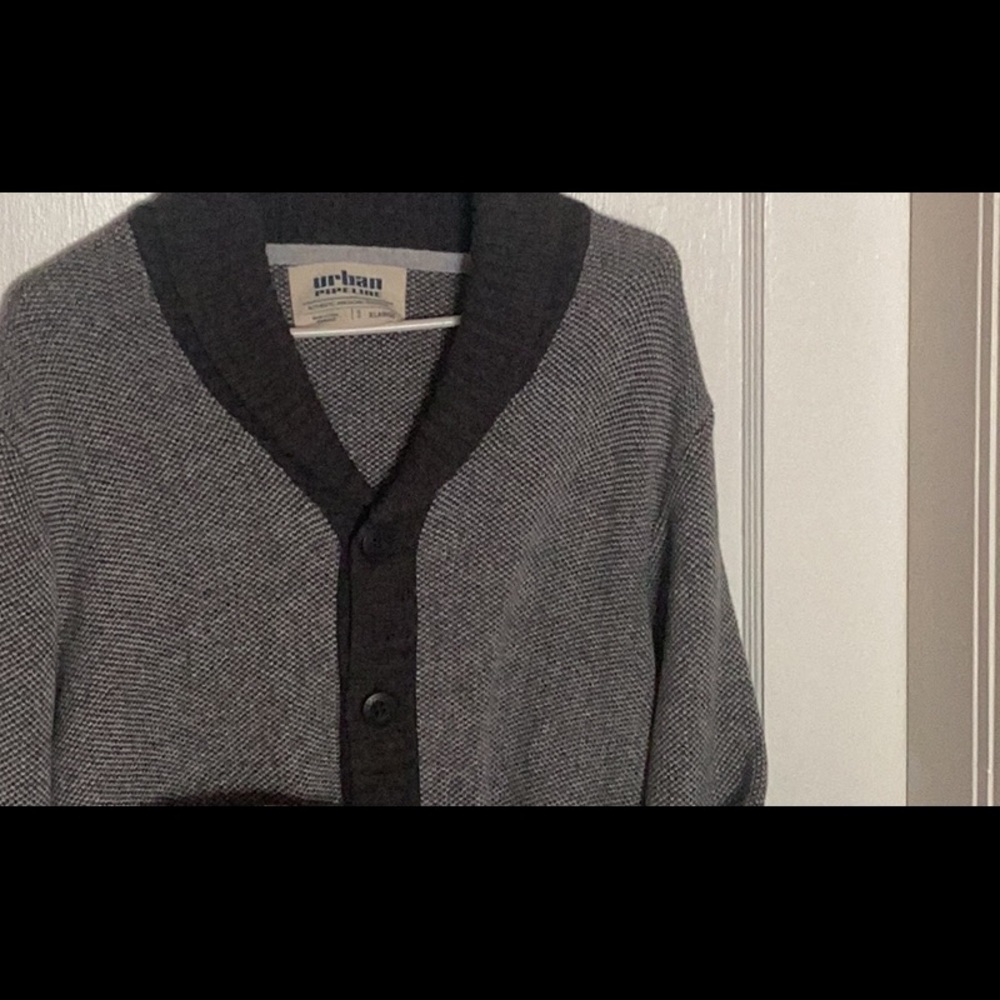 Urban Pipeline Men’s Button Down Sweater Gray long sleeve size XL Grandpa
